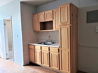 Rented by The Hamilton Group