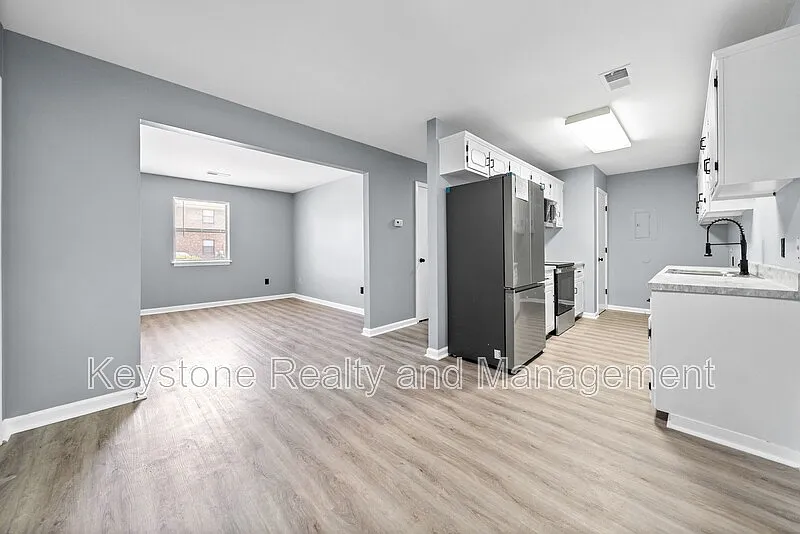 2 bed, 1.0 bath, 850 sqft, $950 — Photo 4