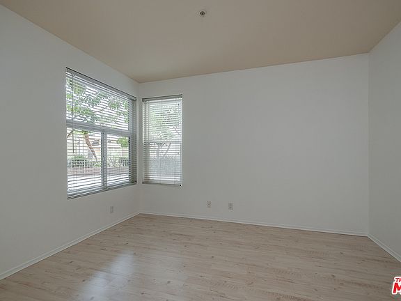 4th image of 620 S Gramercy Pl APT 117