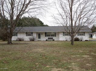 2977 Childers Rd, Marion, IL 62959