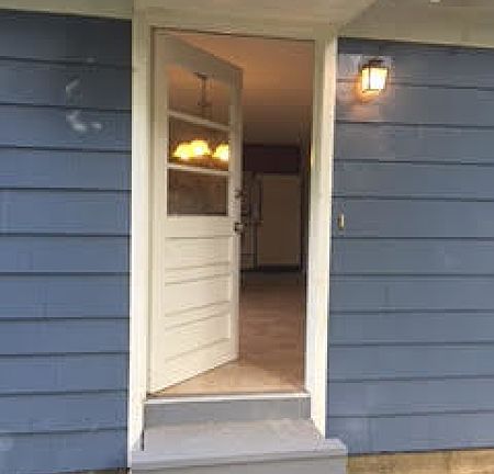 4th image of 219 Eagle Rock Ave