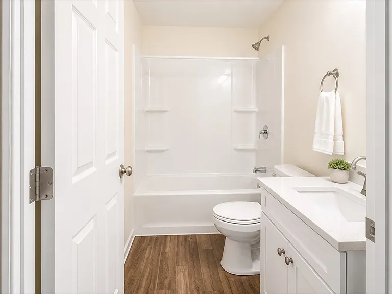 361 Hildreth St #24 — Photo 6