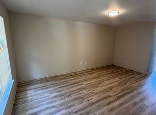 3300, 3302, 3304 and 3306 NW Mill Drive, Blue Springs, MO 64014