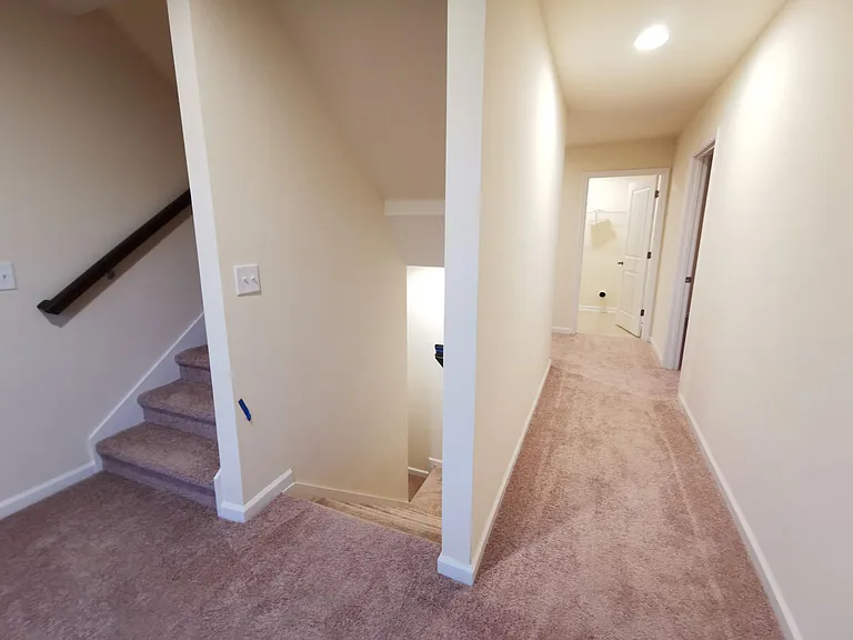 4425 Almanor Cir — Photo 24