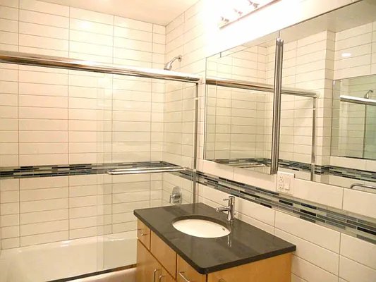 Rented by Level Group | media 15