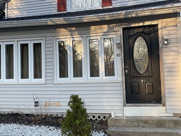 43 Eastern Ave