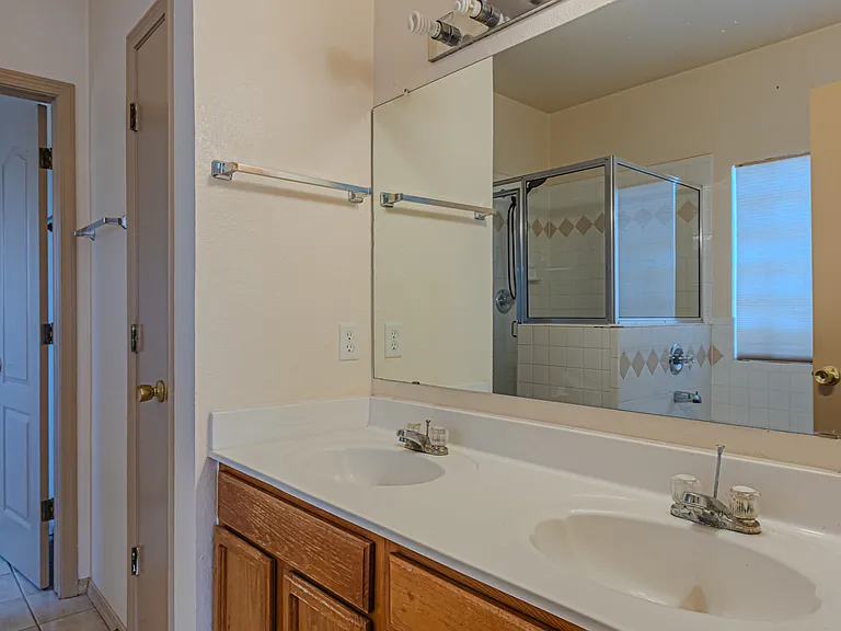 712 Laramie River Ave — Photo 21