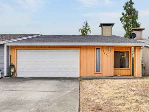 9738 Woodhollow Way, Sacramento, CA 95827