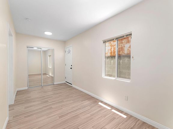 5th image of 5249 Satsuma Ave #1/2