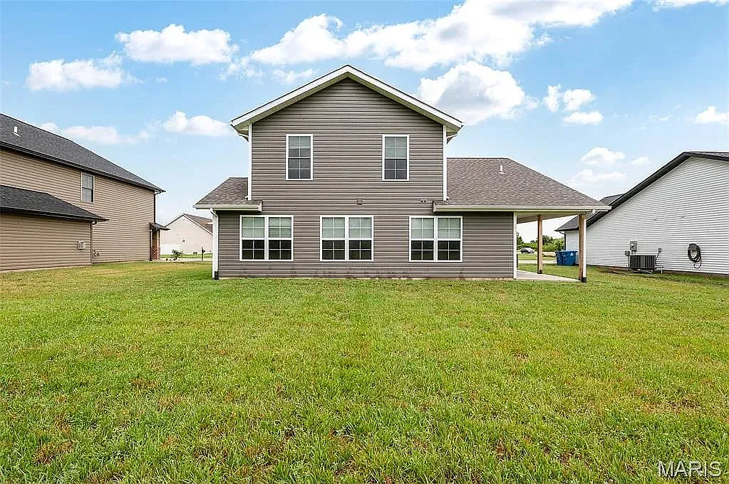 3 bed, 2.5 bath, $2,500 — Photo 4