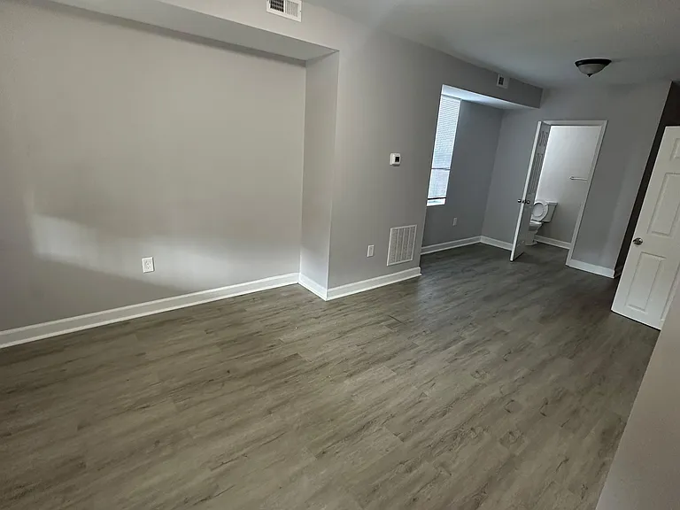 2756 Ellicott Dr — Photo 9
