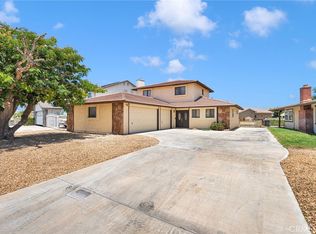 18420 Niagara Dr, Victorville, CA 92395