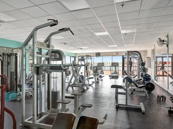 118 Lake Emerald Drive #108, Oakland Park, FL 33309