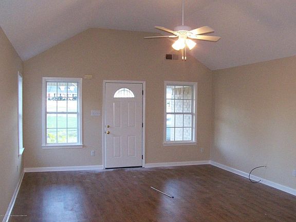 4th image of 9134 Shadow Oaks Ln