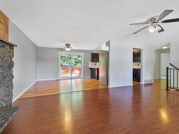 5th image of 11503 E Fairview Ave