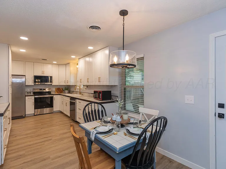 3301 Palmetto Trl — Photo 10
