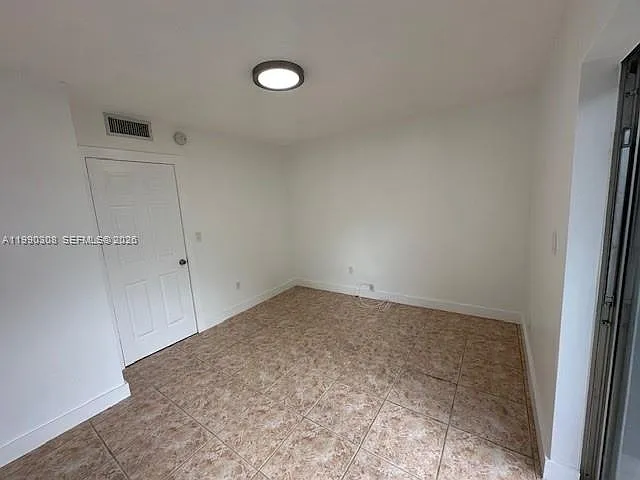 10776 N Kendall Dr #F17 — Photo 10
