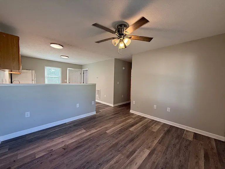 5525 Jones Bridge Rd — Photo 4