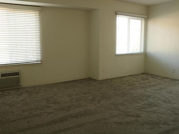 2nd image of 2204 Montrose Ave