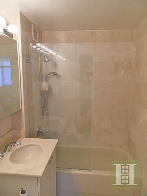 Rented by Halstead Real Estate | media 32