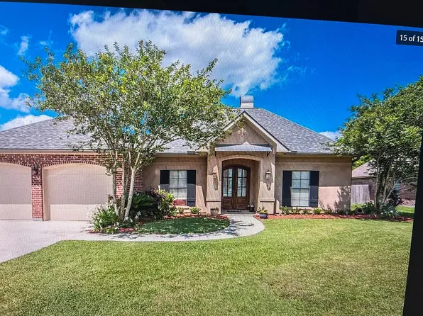 105 Pavie Ln, Church Point, LA 70525