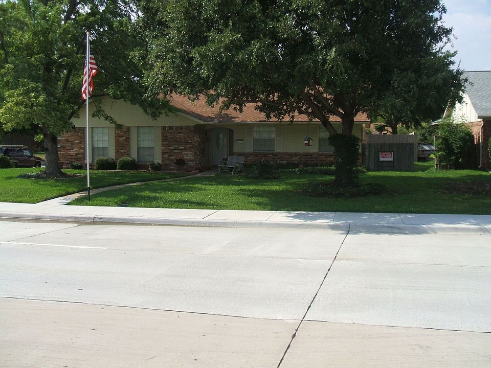 1st image of 1679 College Pkwy