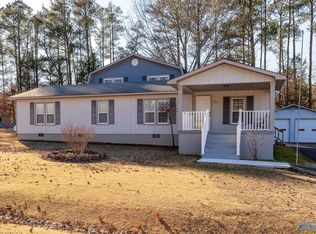 124 Lee Dr NW, New Hope, AL 35760
