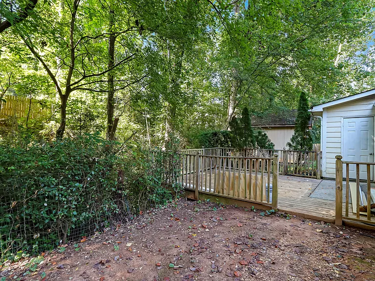 323 Farm Place Ct NE — Photo 24