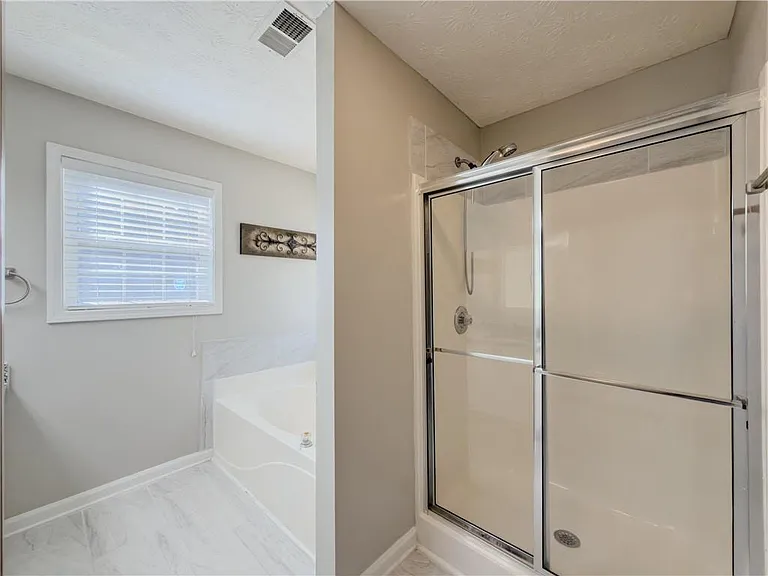 593 Red Tip Ln — Photo 5