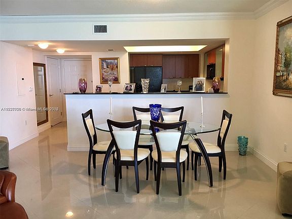 4th image of 16699 Collins Ave APT 2210