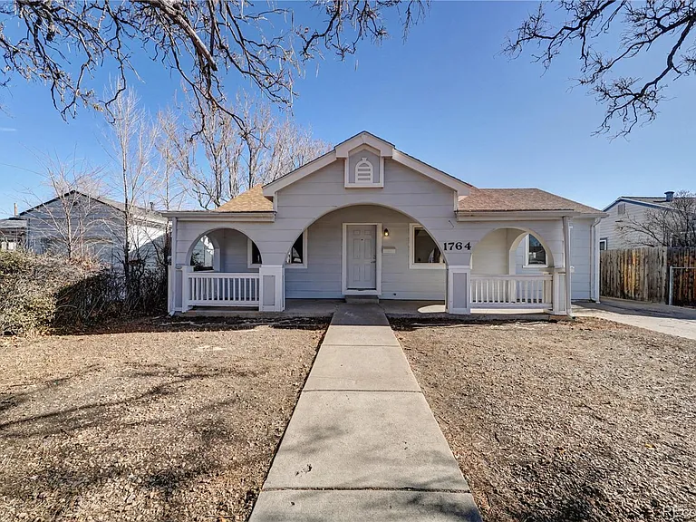1764 Oakland St — Photo 15