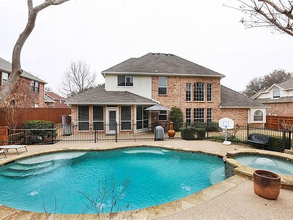 2nd image of 2900 Lakemont Dr