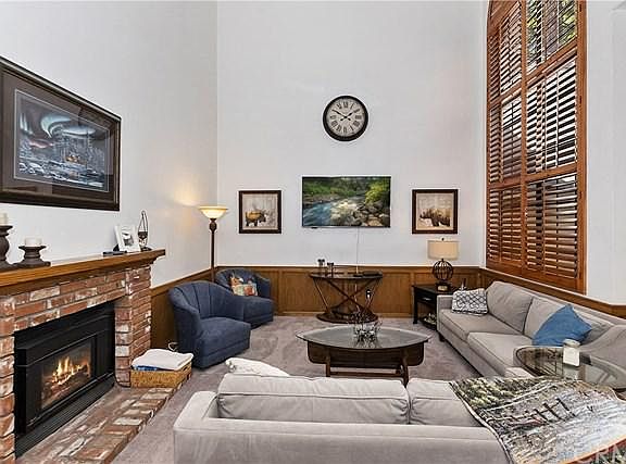 3rd image of 27567 Sugar Pine Dr