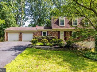 1816 Post Oak Trl, Reston, VA 20191