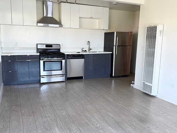 2nd image of 4018 Monroe St #4018