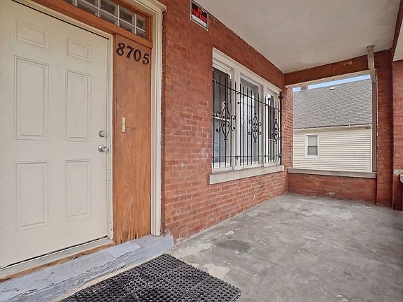 3rd image of 8705 S Saginaw Ave