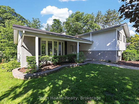 4th image of 321 Glenbrook Dr
