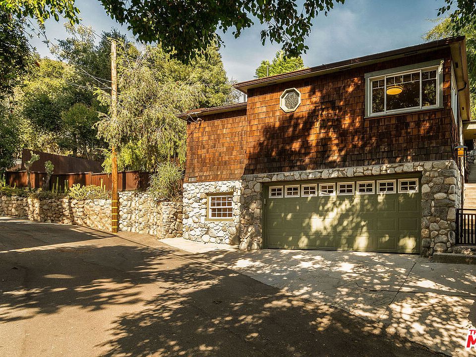 1st image of 224 Vista Circle Dr