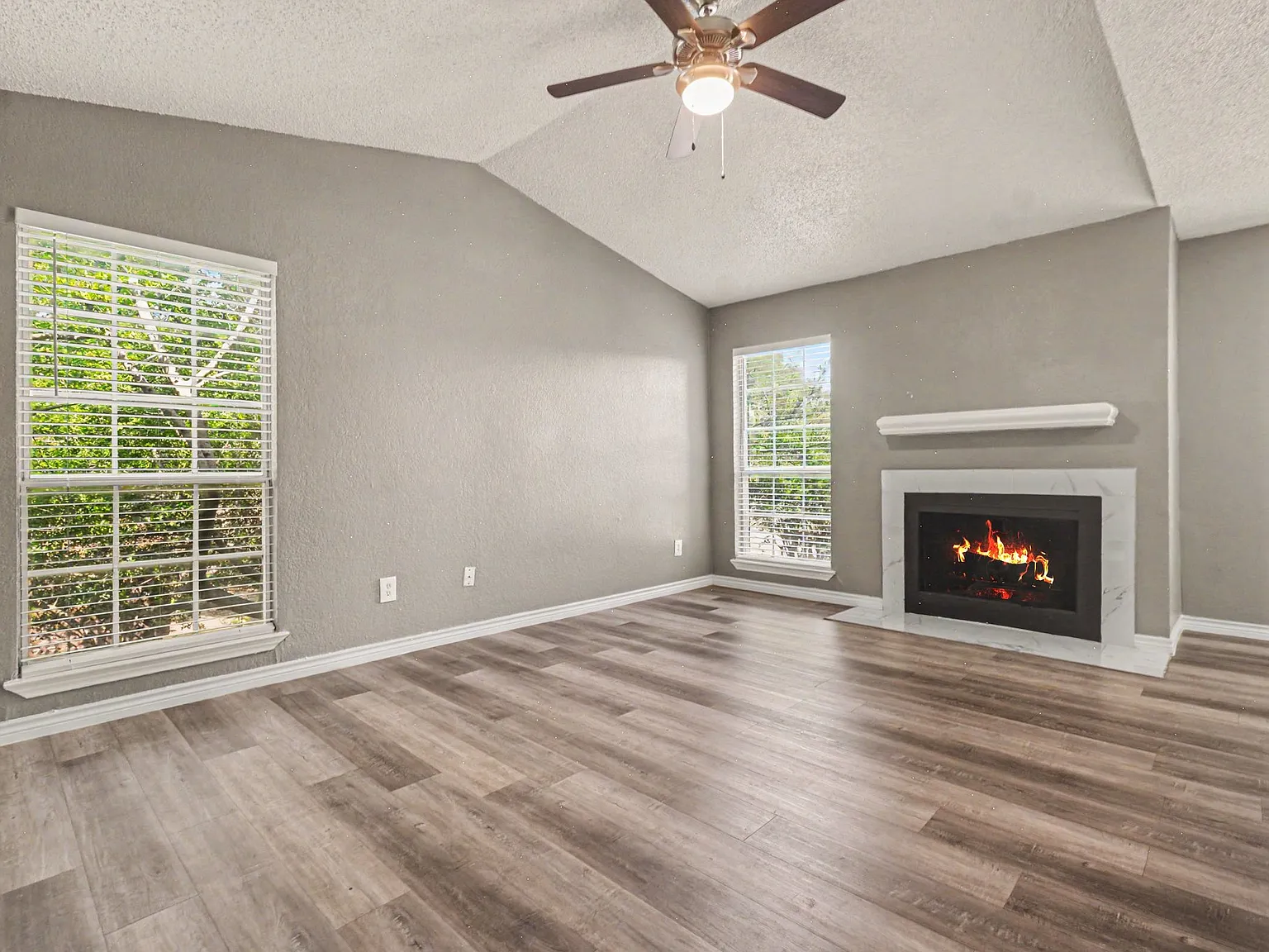 2 bed, 947 sqft, $1,650 — Photo 4