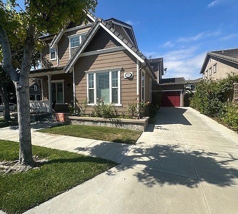 2nd image of 761 Clark Way