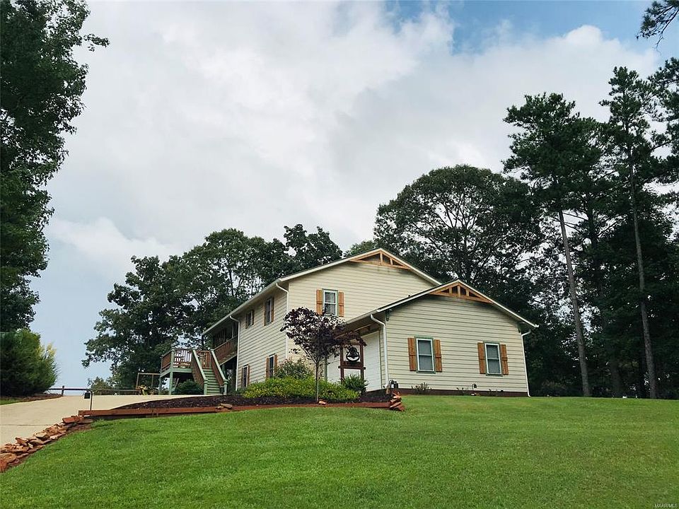 1st image of 569 Weatherford Cir
