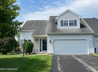 51A Raylinsky Ln, Mechanicville, NY 12118