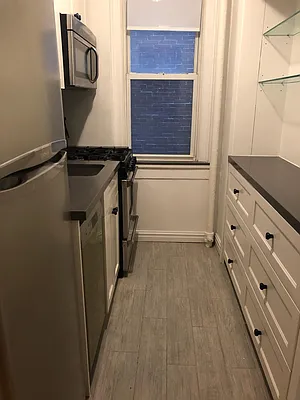 Rented by Charitable Broker | media 25