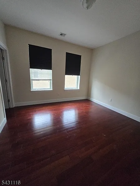 1 bed, 1.0 bath, $2,000 — Photo 4