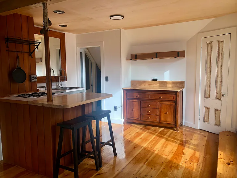 13 Parker St #B — Photo 16