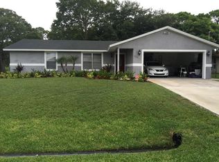 522 NW Avens St, Port Saint Lucie, FL 34983