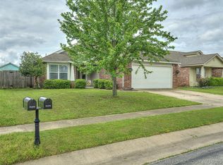 14306 E 113th St N, Owasso, OK 74055