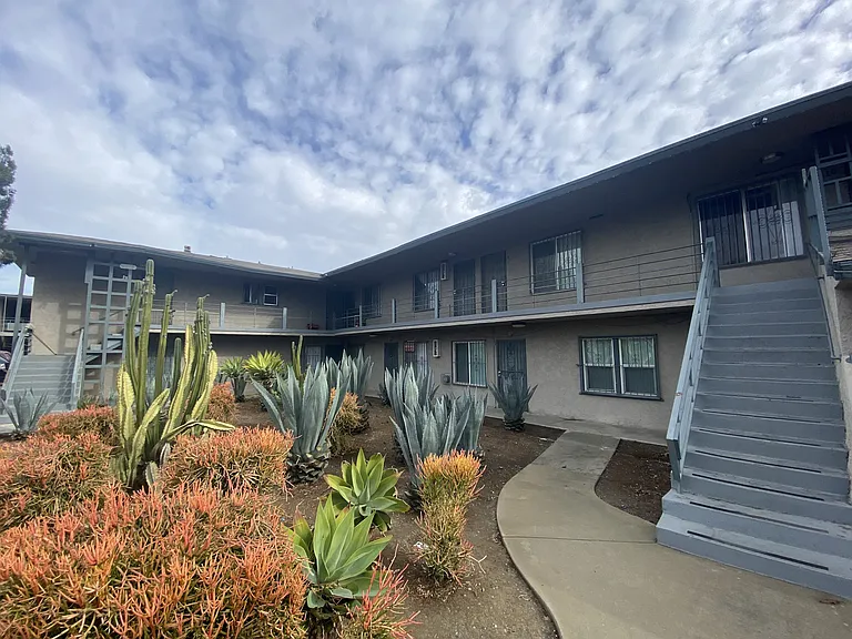 2203 E. El Segundo Blvd. (Elsegunbrook, LLC) — Photo 7