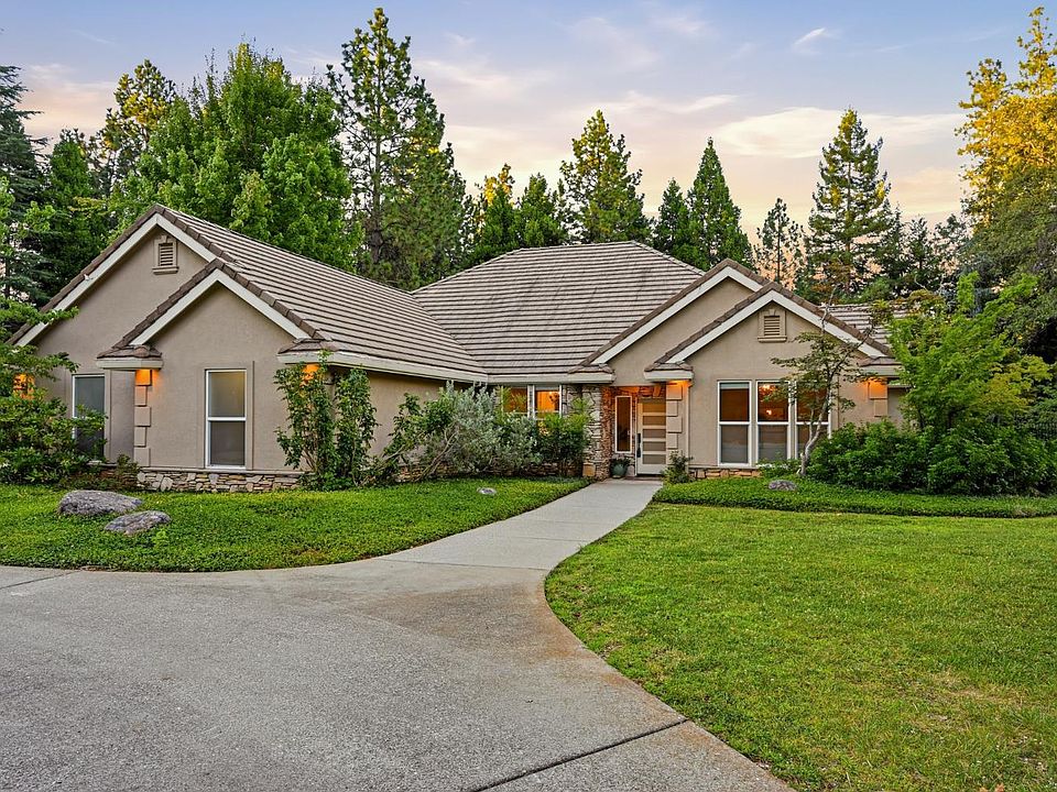 1st image of 12893 Chatsworth Ln