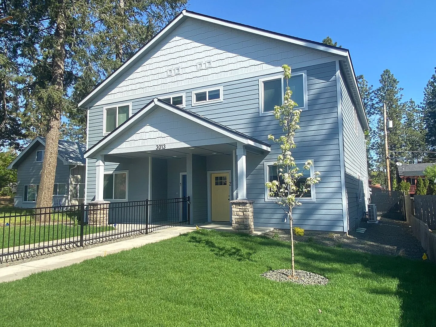 3013 E 36th Ave — Photo 1